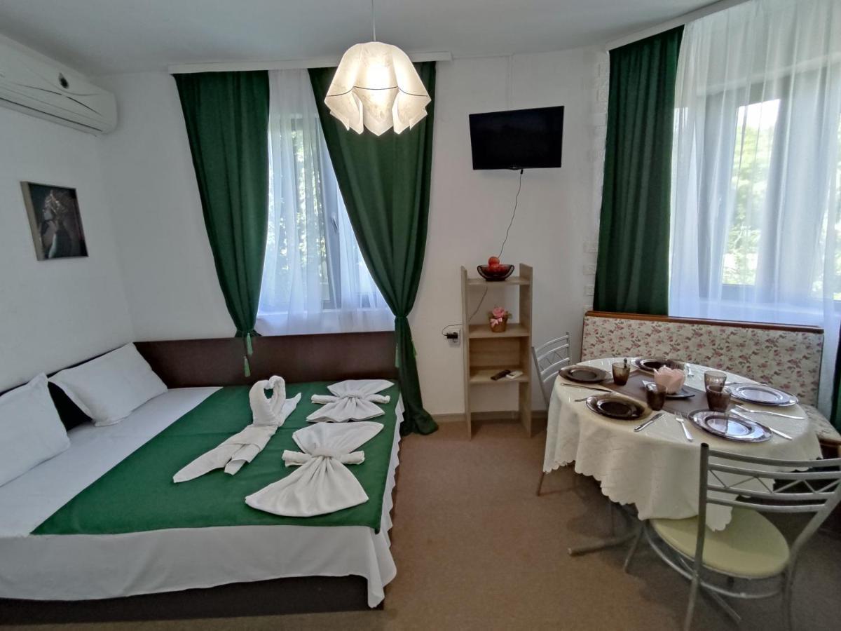 Rali Apartments Kiten  Esterno foto