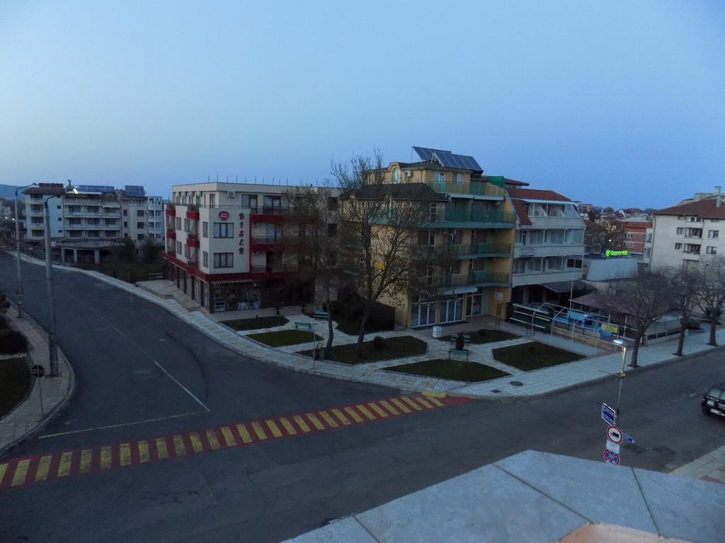 Rali Apartments Kiten  Esterno foto